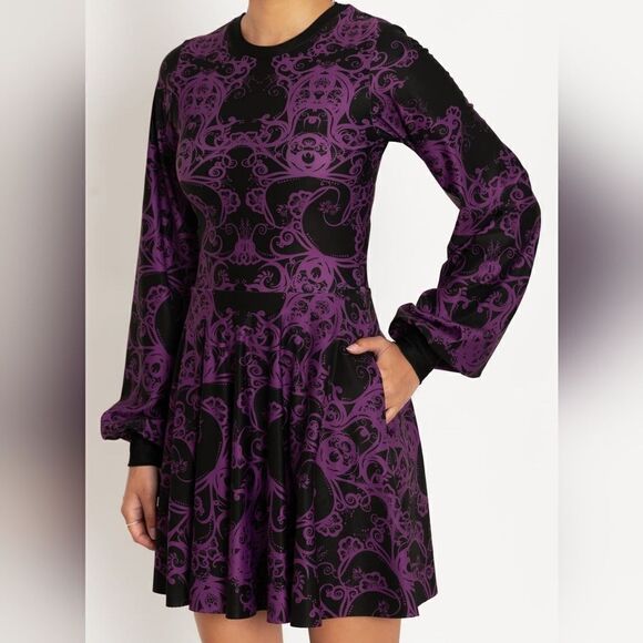 XL Blackmilk Plum Bath Bishop Skaters Dress - Picture 7 of 7